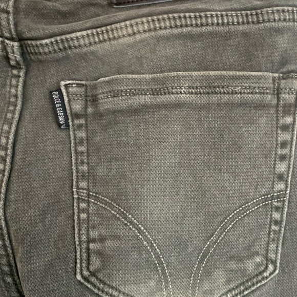 Dolce & Gabbana slim cut/skinny Jeans. Size 32. - Picture 12 of 14